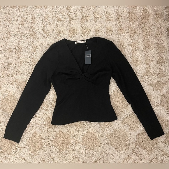 NWT Abercrombie & Fitch Womens Crop Top Long Sleeve Size XS - Picture 1 of 5